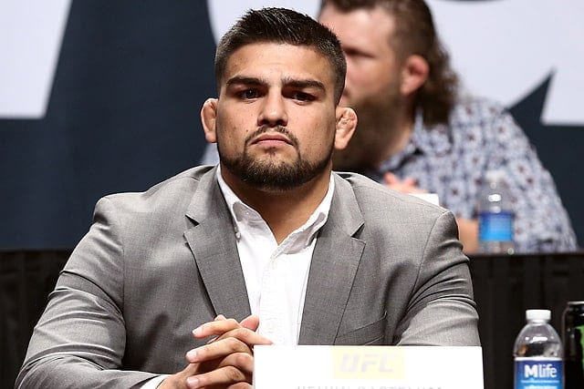 Kelvin Gastelum Wants Title Shot After Chris Weidman