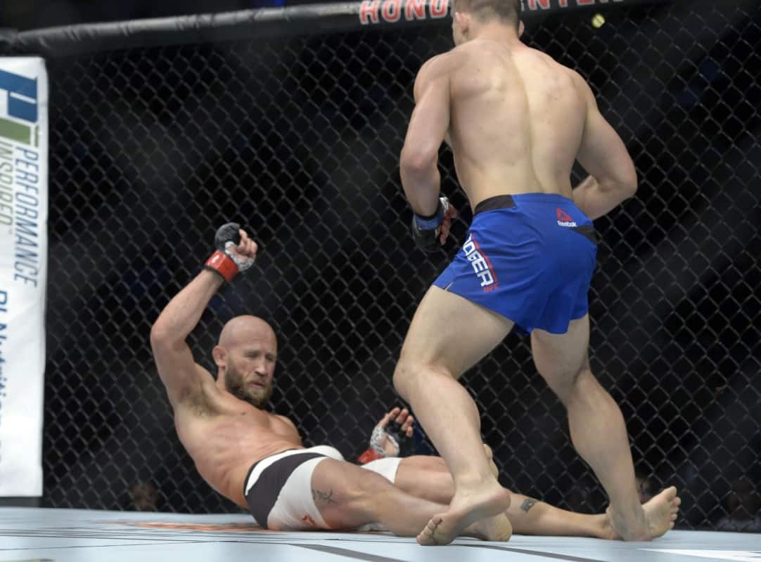 Watch: Jaw-Dropping Knockout Kicks Off UFC 214 1 USATSI 10185132 168382968 lowres
