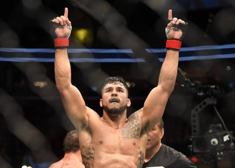 Brad Tavares