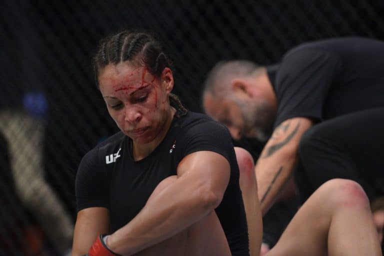 Marion Reneau Pulls Off Late Stoppage Win Over Talita Bernardo