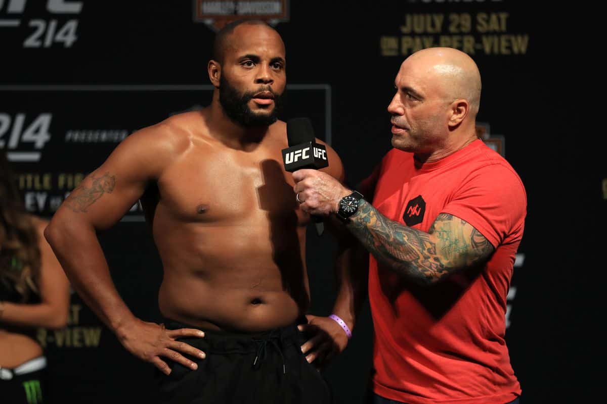 UFC Fighter Insists Joe Rogan & Daniel Cormier Owe Him An Apology 1 Cormier and DC
