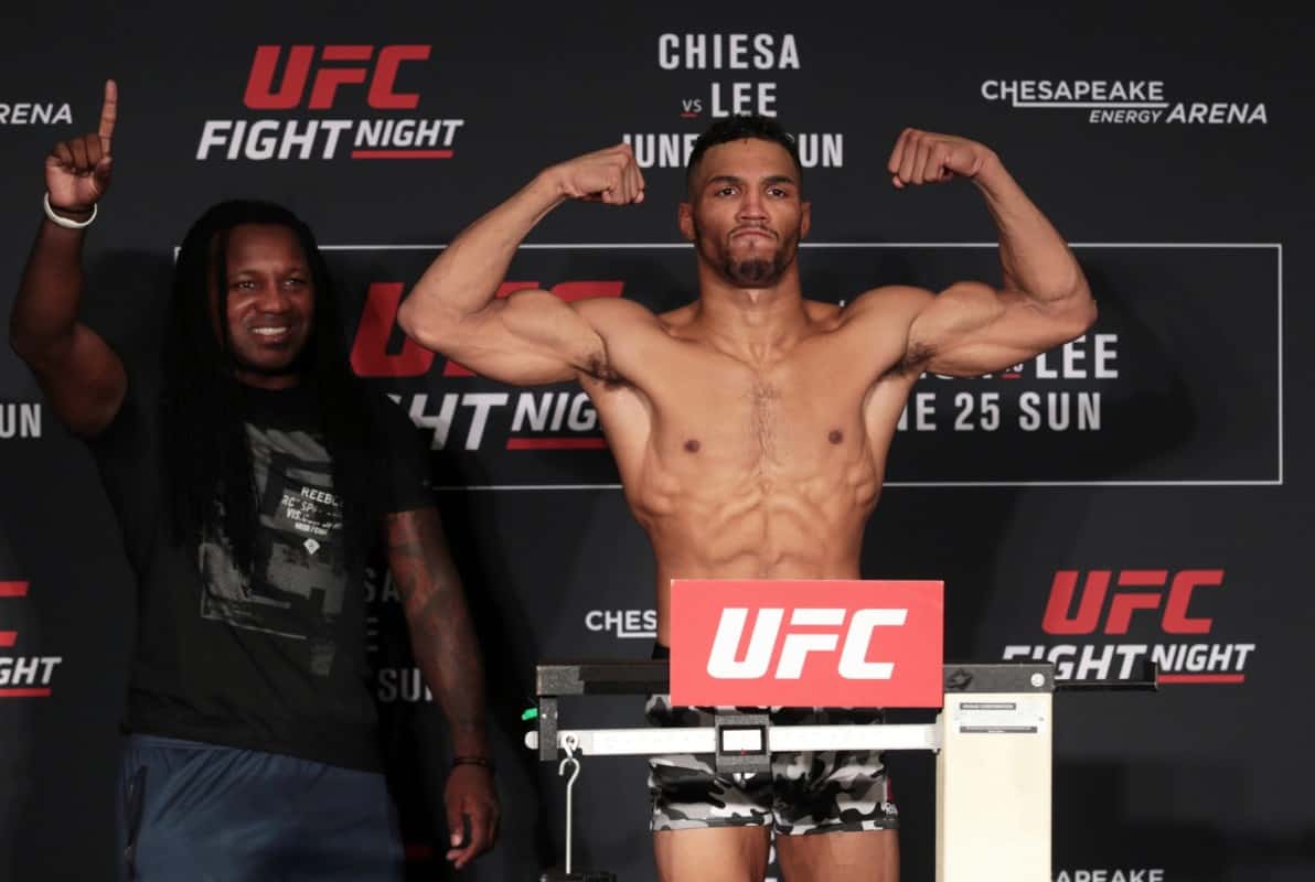 Rumor: Kevin Lee 'Still Working' On Making Weight 1 USATSI 10128610 168382968 lowres
