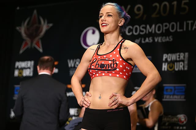 Jessica Rose-Clark Defeats Bec Rawlings By Split Decision