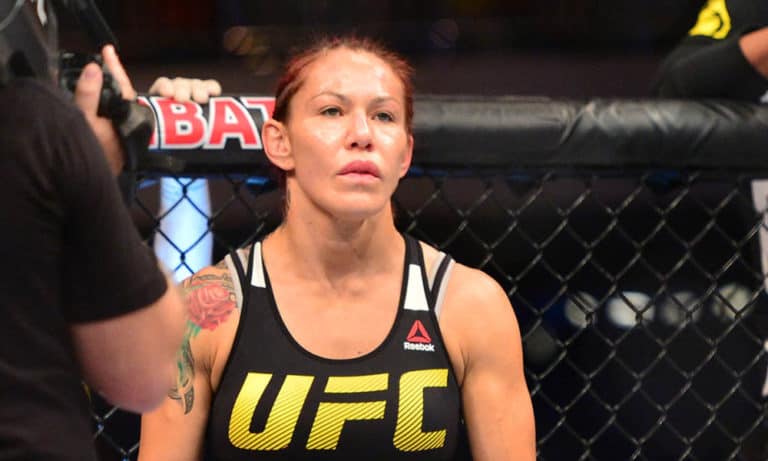 Cris Cyborg Finishes Yana Kunitskaya In First Round