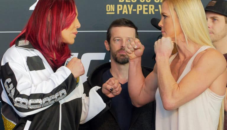 Betting Odds For UFC 219: Close Call In Main Event
