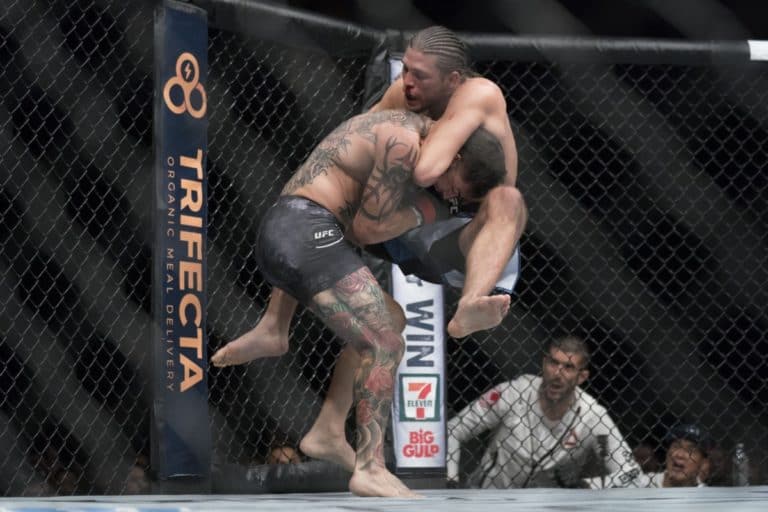 Twitter Reacts Ortega’s Slick Submission In Fresno