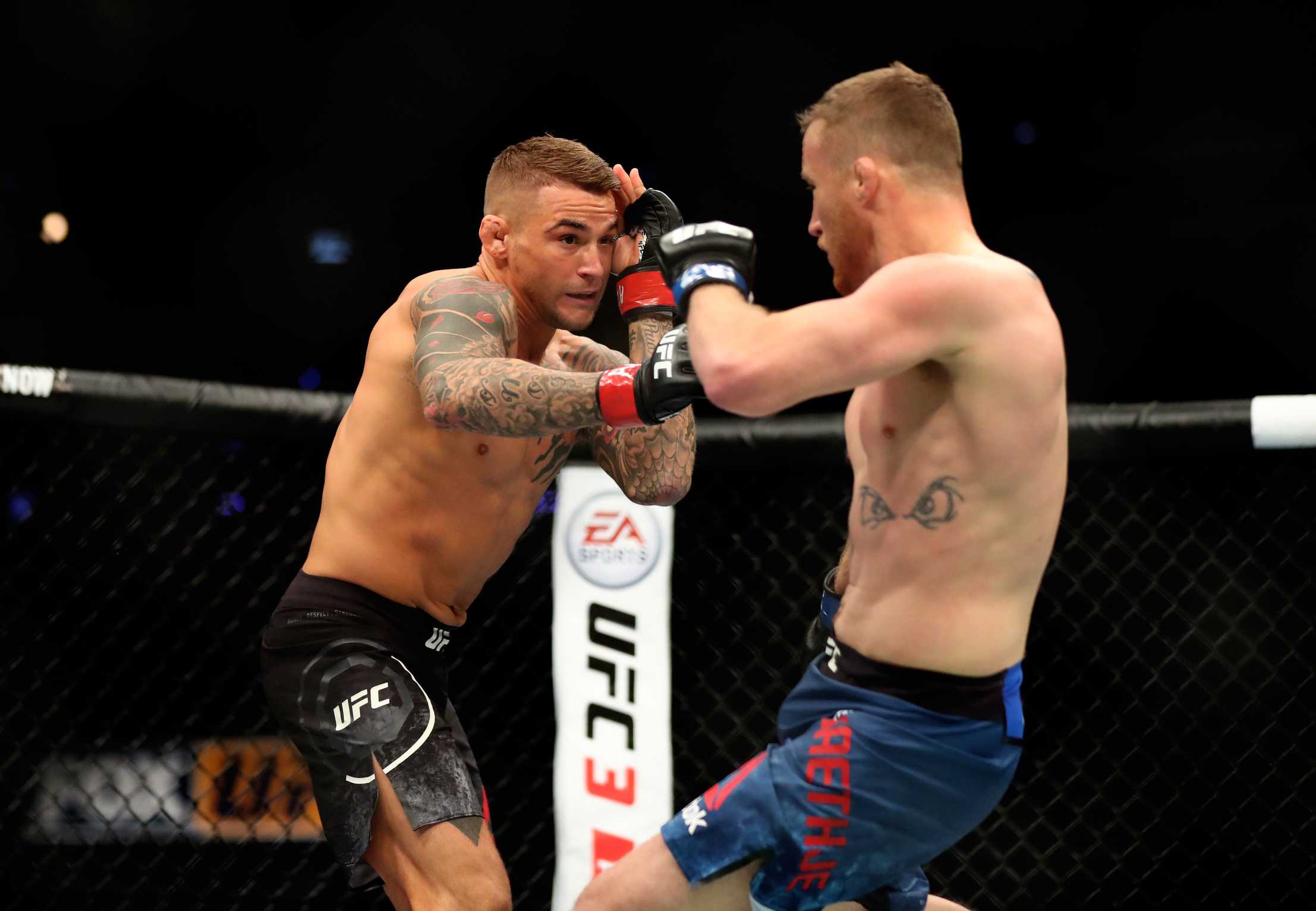 Dustin Poirier Shows Off Swollen, Battered Leg After Gaethje Fight 1 USATSI 10786479 168382968 lowres