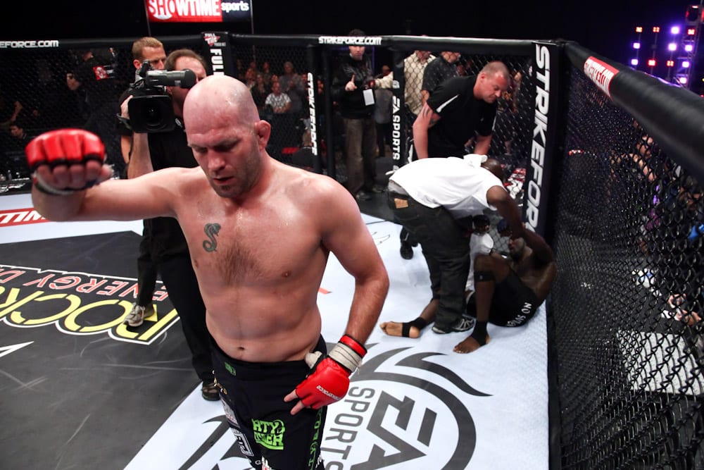 MMA's Top 10 Strangest Pre-Fight Rituals 2 Matt Lindland 2