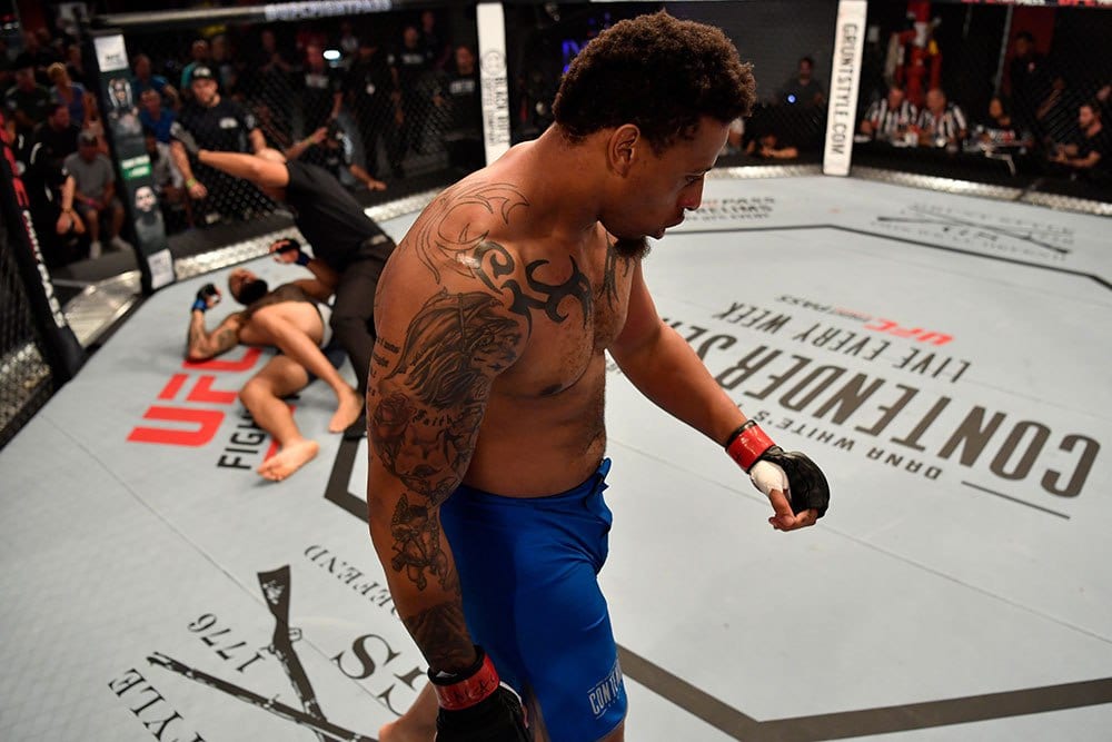 Highlights: Greg Hardy Destroys Second Pro Opponent In 17 Seconds 1 Greg Hardy destroys