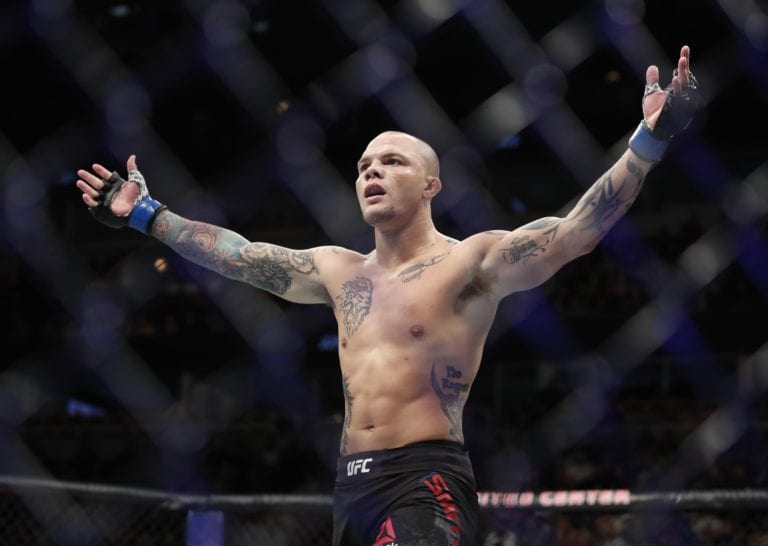 Twitter Reacts To Anthony Smith’s Obliteration Of Shogun At UFC Hamburg