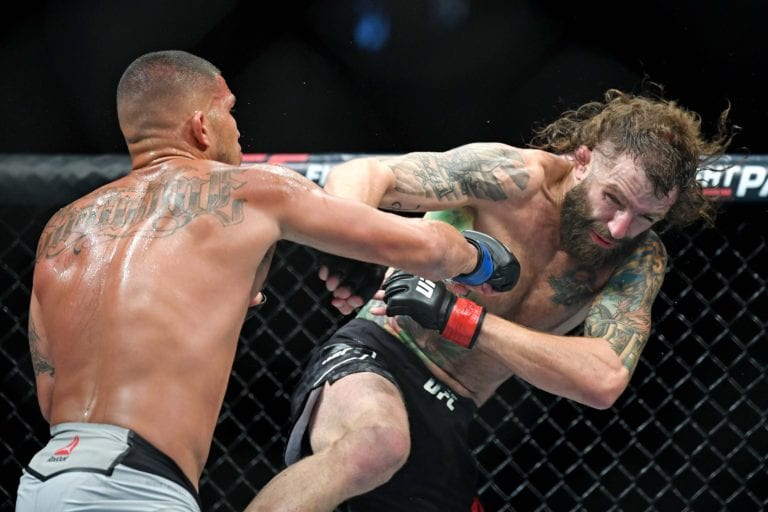 Highlights: Anthony Pettis Taps Michael Chiesa At Insane UFC 226