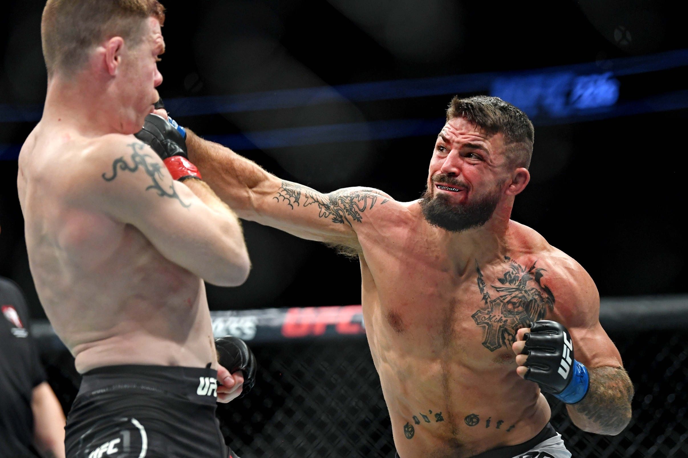 Graphic Video: Mike Perry Has Grotesque Facial Procedure 1 USATSI 10927277 168382968 lowres