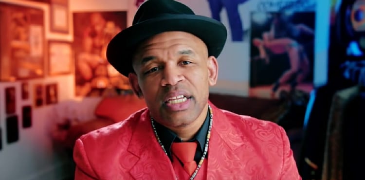 10 Times MMA Stars Went Crazy Overseas 3 Shonie Carter