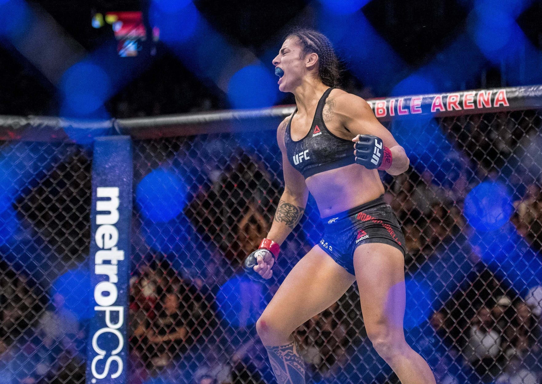 Female UFC Fighter Suspended 26 Years By Italian Anti-Doping Agency 1 USATSI 10333982 168382968 lowres