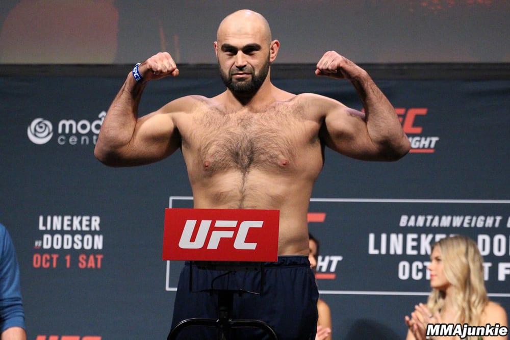 UFC Moscow Results: Shamil Abdurakhimov Works Andrei Arlovski 1 shamil abdurakhimov ufc fight night 96 ceremonial weigh ins