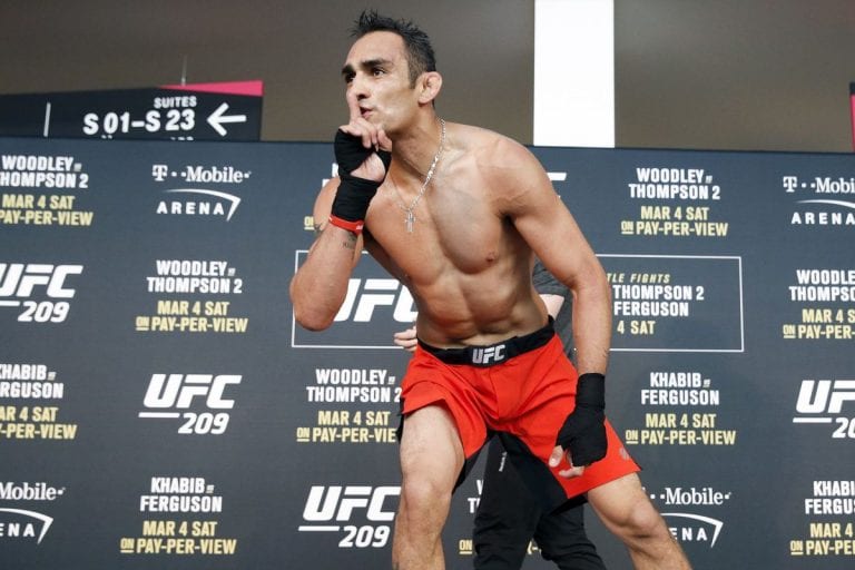 Tony Ferguson, Ali Abdelaziz Go Back-And-Forth On Twitter