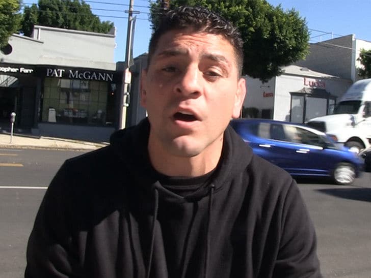 Nick Diaz Puts Canelo Alvarez & Oscar De La Hoya On Blast