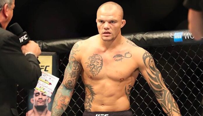 Anthony Smith: I’m Going To ‘Drill A Hole’ Through Luke Rockhold’s Face