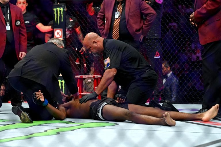 Highlights: Vicente Luque Extends UFC 229’s Streak Of Vicious Finishes