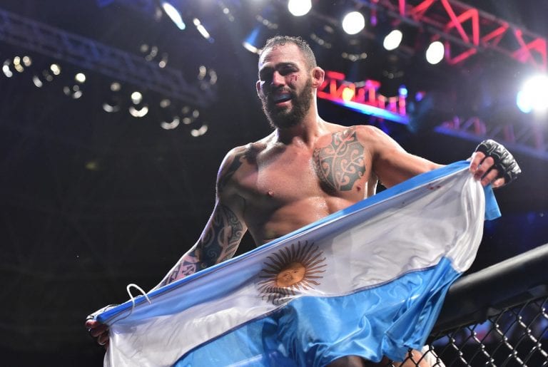 Santiago Ponzinibbio Dismisses Fighting ‘Unprofessional’ Darren Till