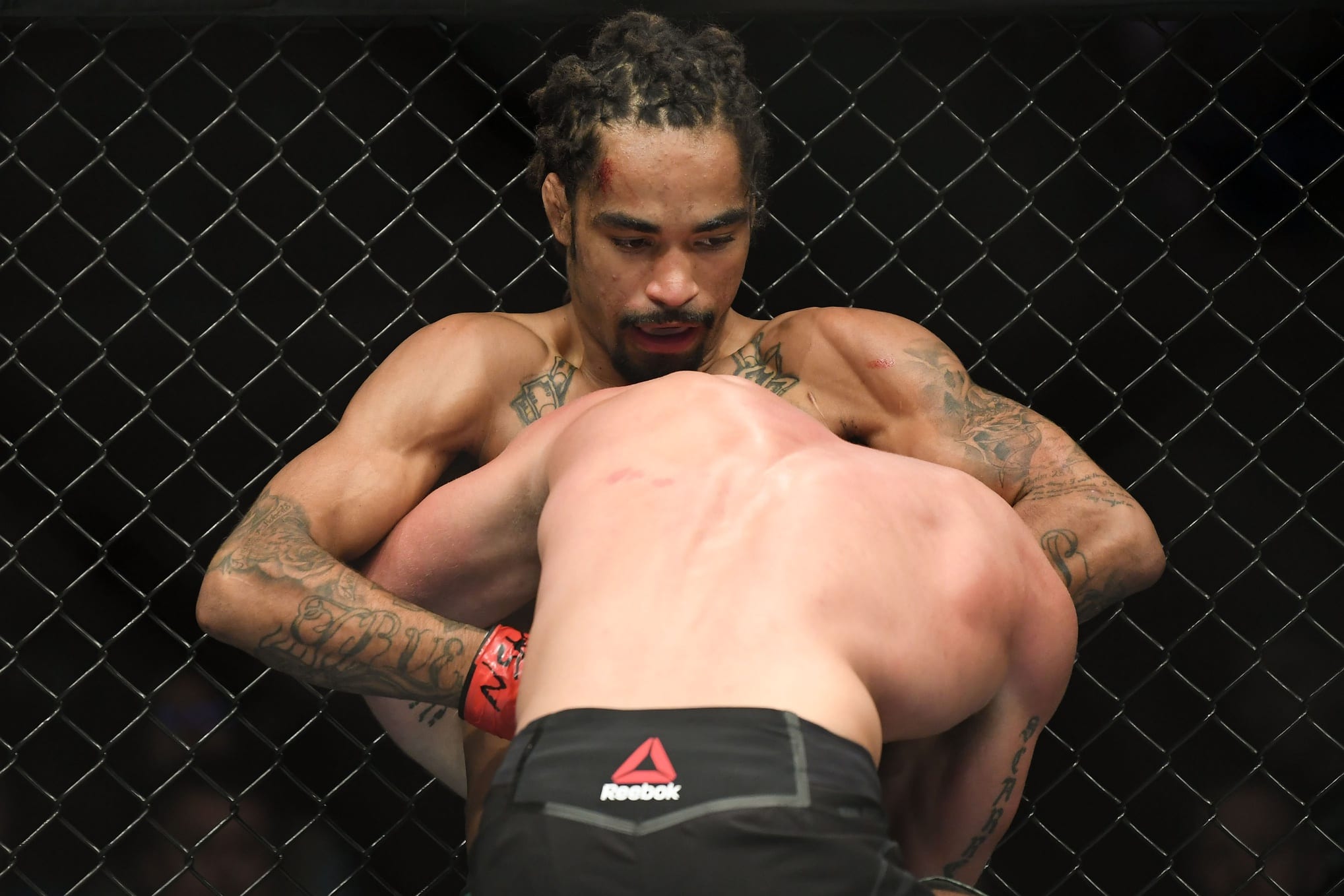 Highlights: UFC Prospect Scores Impressive Last-Second Guillotine 1 USATSI 11761089 168382968 lowres