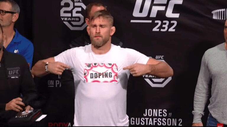 Photo: Alexander Gustafsson Trolls Jon Jones With Anti-Doping Shirt At UFC 232 Weigh-Ins