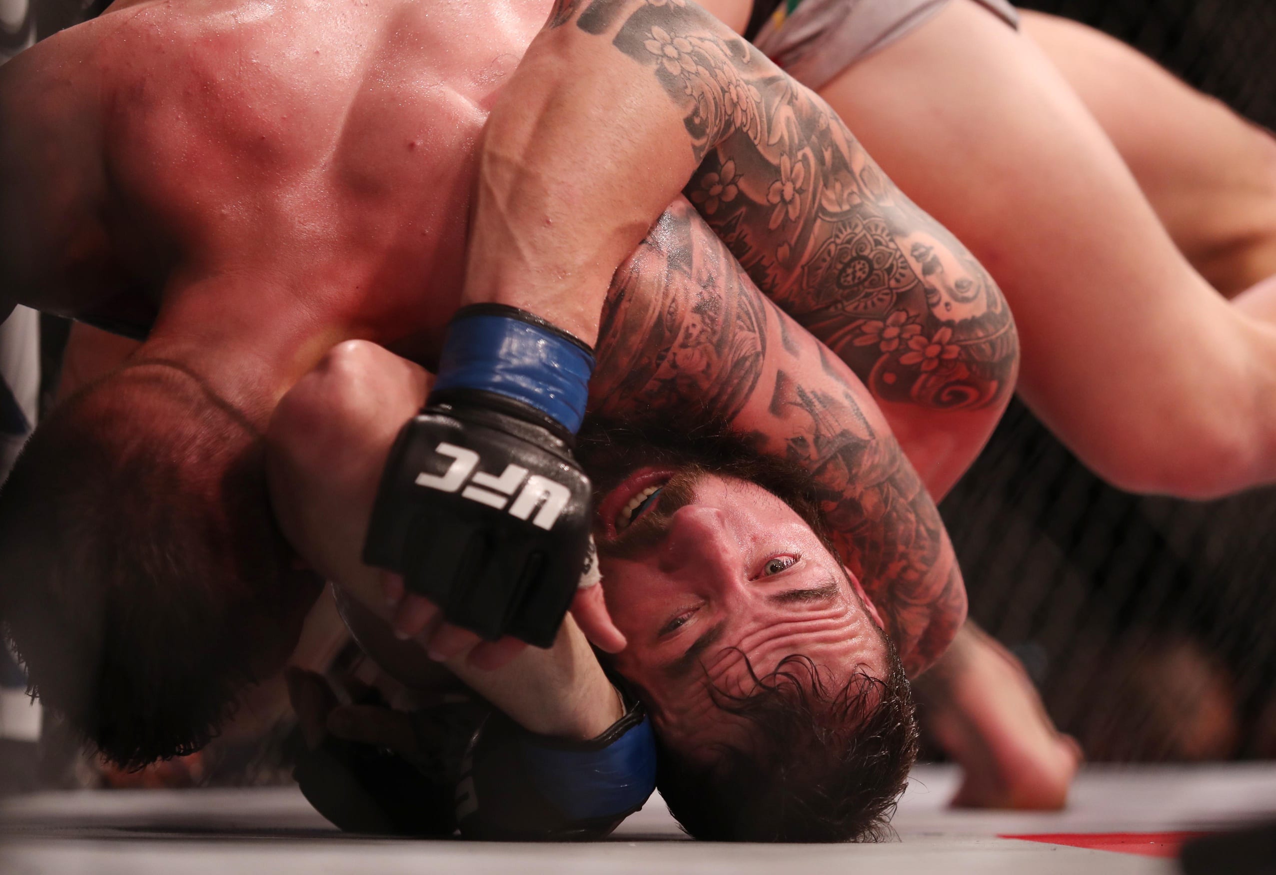 Highlights: Last-Second Sub Kicks Off UFC Adelaide Main Card 1 USATSI 11772089 168382968 lowres