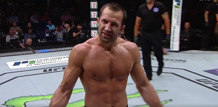 Luke Rockhold Expects Anthony Smith To Lose ‘Pretty Easily’ To Alexander Gustafsson