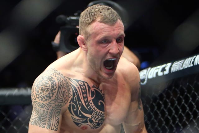 UFC Philadelphia Results: Jack Hermansson Stuns David Branch By Submission