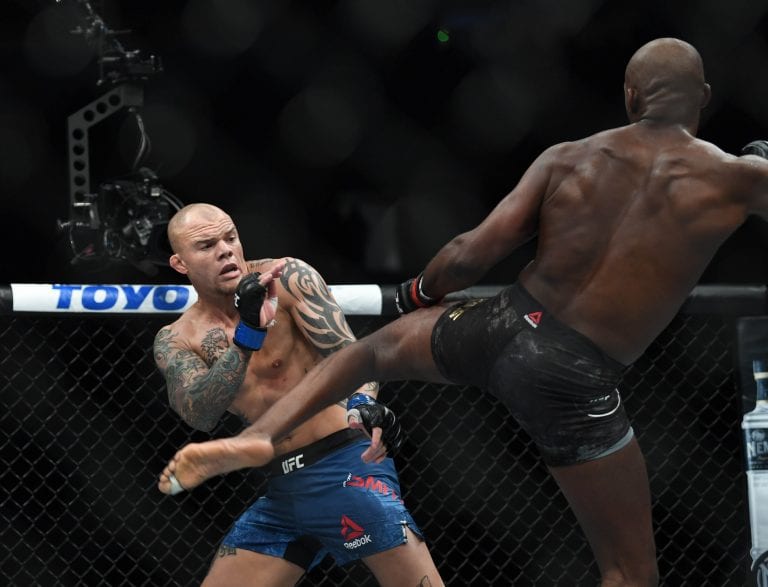 UFC 235 Fight Motion: Watch Jones & Smith In Super Slo Mo