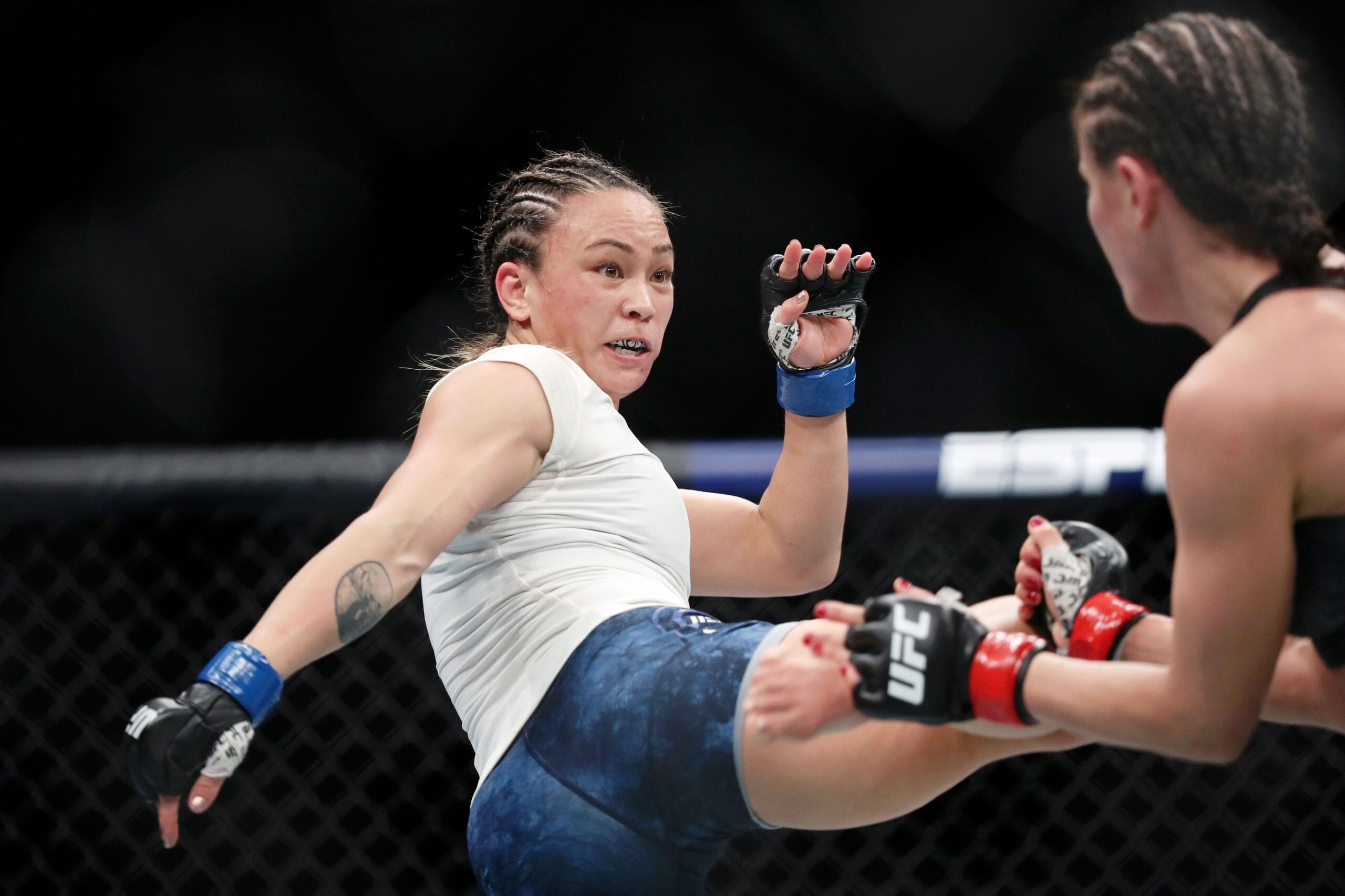 Мишель Уотерсон UFC