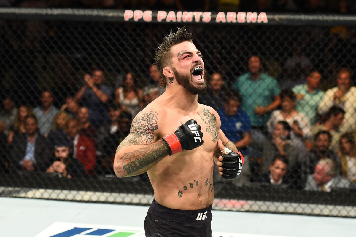 UFC Ft. Lauderdale Results: Mike Perry Outlasts Alex Oliveira In Wild Battle 1 Perry