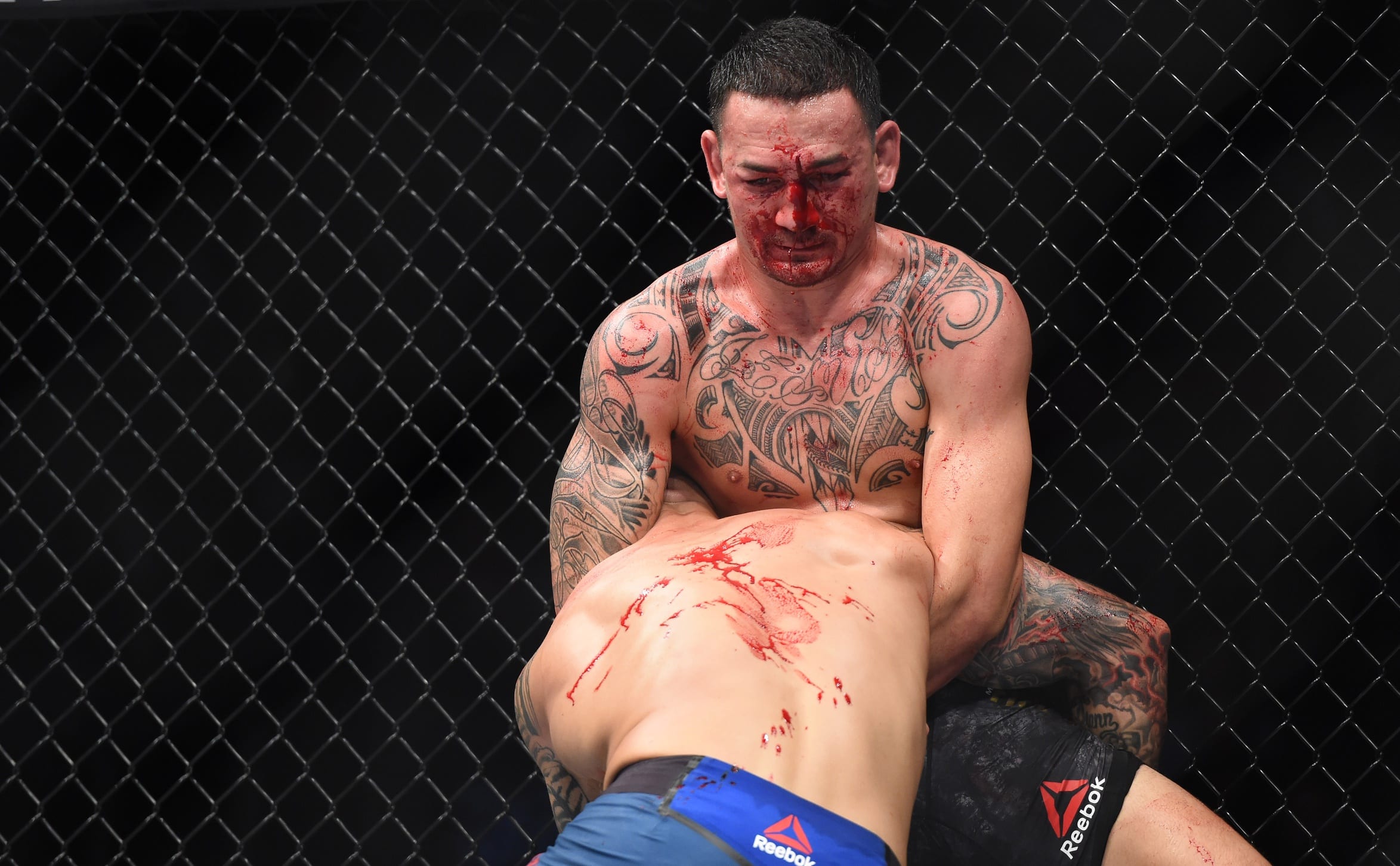 UFC 236 Fight Motion: Watch Holloway & Poirier In Super Slo Mo 1 USATSI 12531718 168382968 lowres