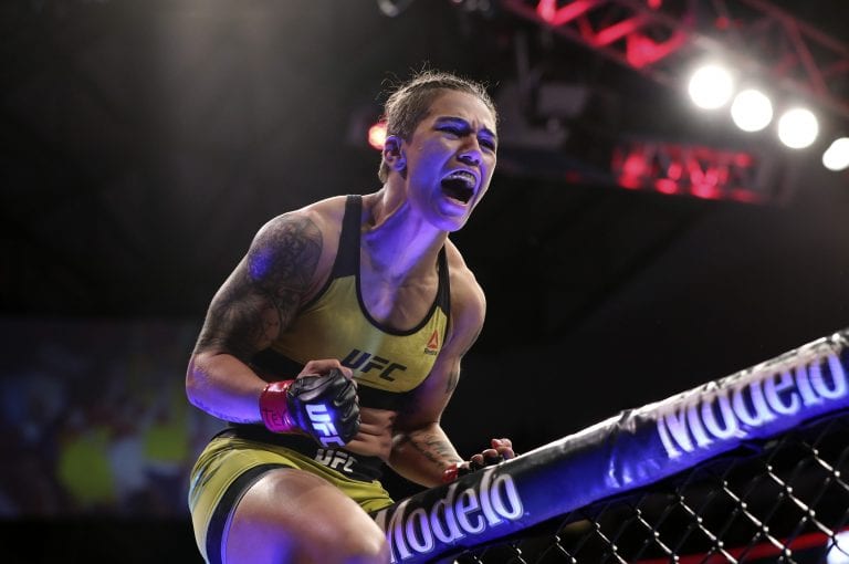 Jessica Andrade Knocks Rose Namajunas Out With Monster Slam To Win Title