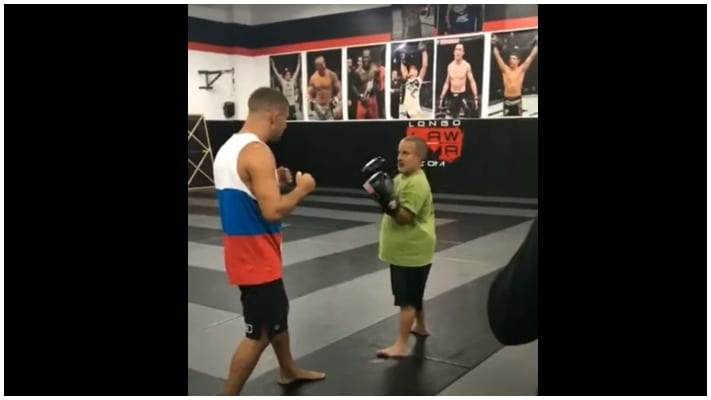 Video: Watch Angry Bagel Boss Guy Train With Chris Weidman, Al Iaquinta