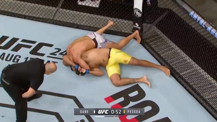 UFC Uruguay Highlights: Ciryl Gane Arm Triangles Raphael Pessoa