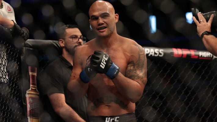 Photo: Robbie Lawler Looking Banged Up After UFC Newark Loss To Colby Covington