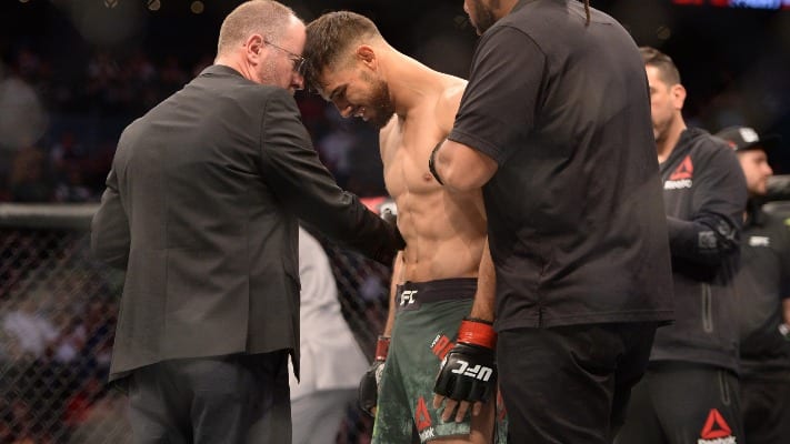 Twitter Reacts To Underwhelming Yair Rodriguez vs. Jeremy Stephens Ending