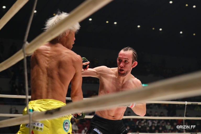 Victor Henry Scores Second-Round TKO Victory At RIZIN 21