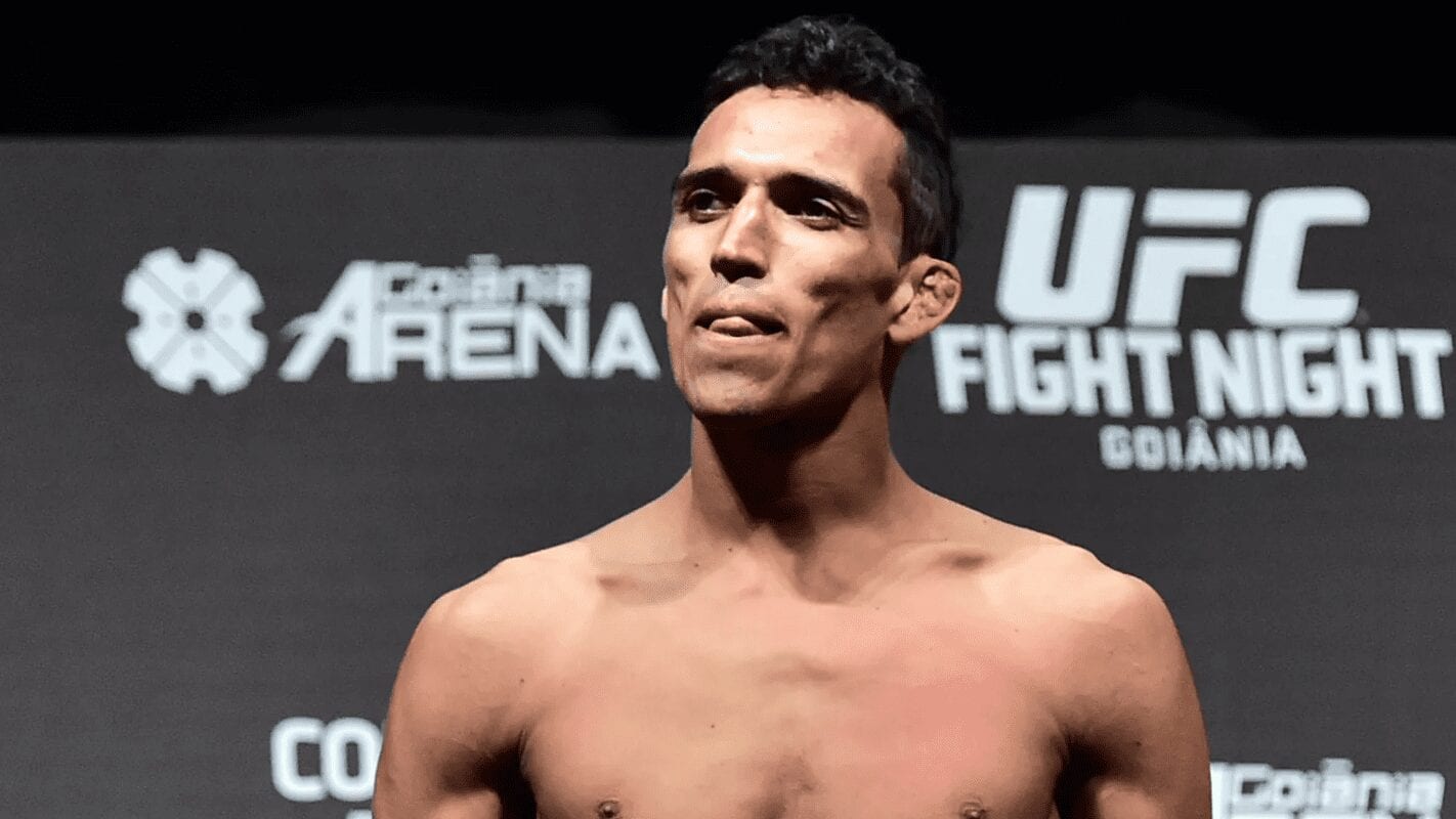 Charles Oliveira: Pressure Is On Kevin Lee At UFC Brasilia 1 Oliveira