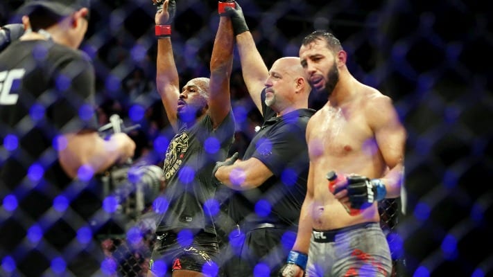 Five Years Later, Jon Jones Fires Back at Claims He Lost Controversial Title Fight 2 Jones Reyes