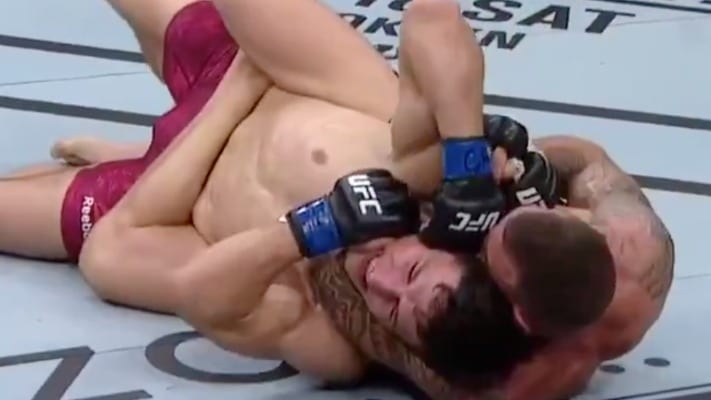 Renato Moicano Chokes Out Damir Hadzovic – UFC Brasilia Highlights