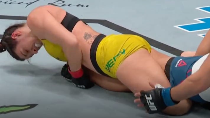 Mackenzie Dern Sinks In Kneebar For Win – UFC Vegas Highlights
