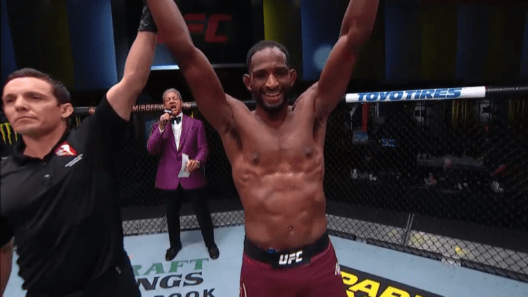Neil Magny Wrestles His Way To Dominant Decision Win Over Robbie Lawler – UFC Vegas 8 Highlights