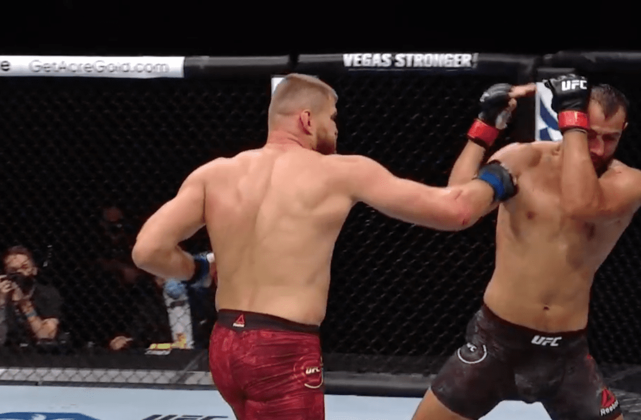 Jan Blachowicz Knocks Out Dominick Reyes To Become Champion - UFC 253 Highlights 1 Blachowicz