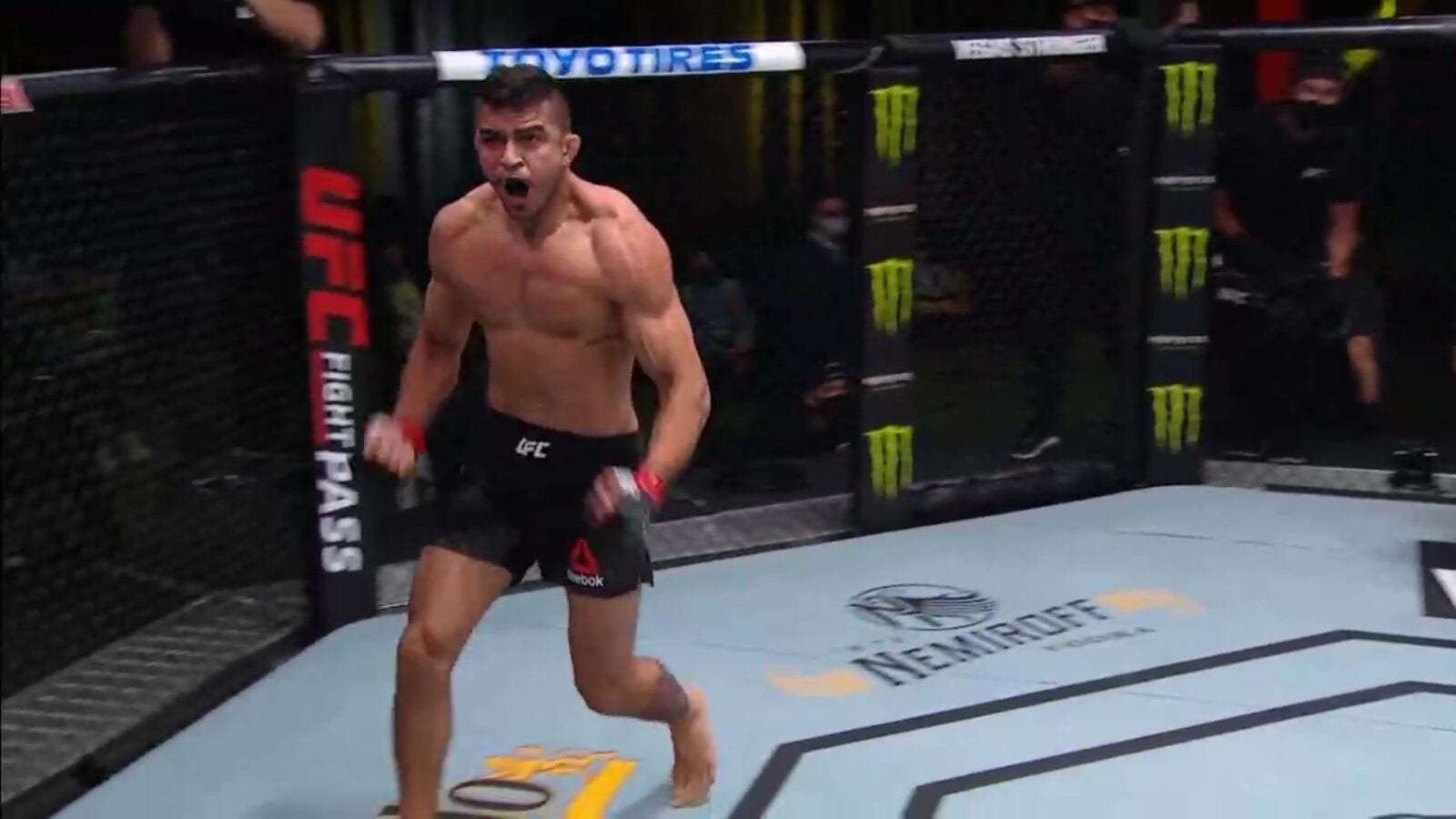 André Muniz Stops Bartosz Fabiński With Early Armbar - UFC Vegas 9 Highlights 1 Muniz