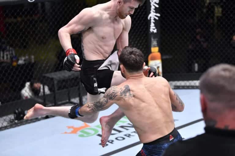Cory Sandhagen Scores Incredible Flying Knee KO Over Frankie Edgar – UFC Vegas 18 Highlights