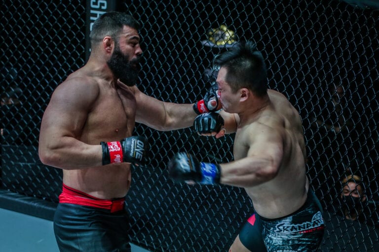 Video: Kang Ji Won Scores KO Win Over Amir Aliakbari