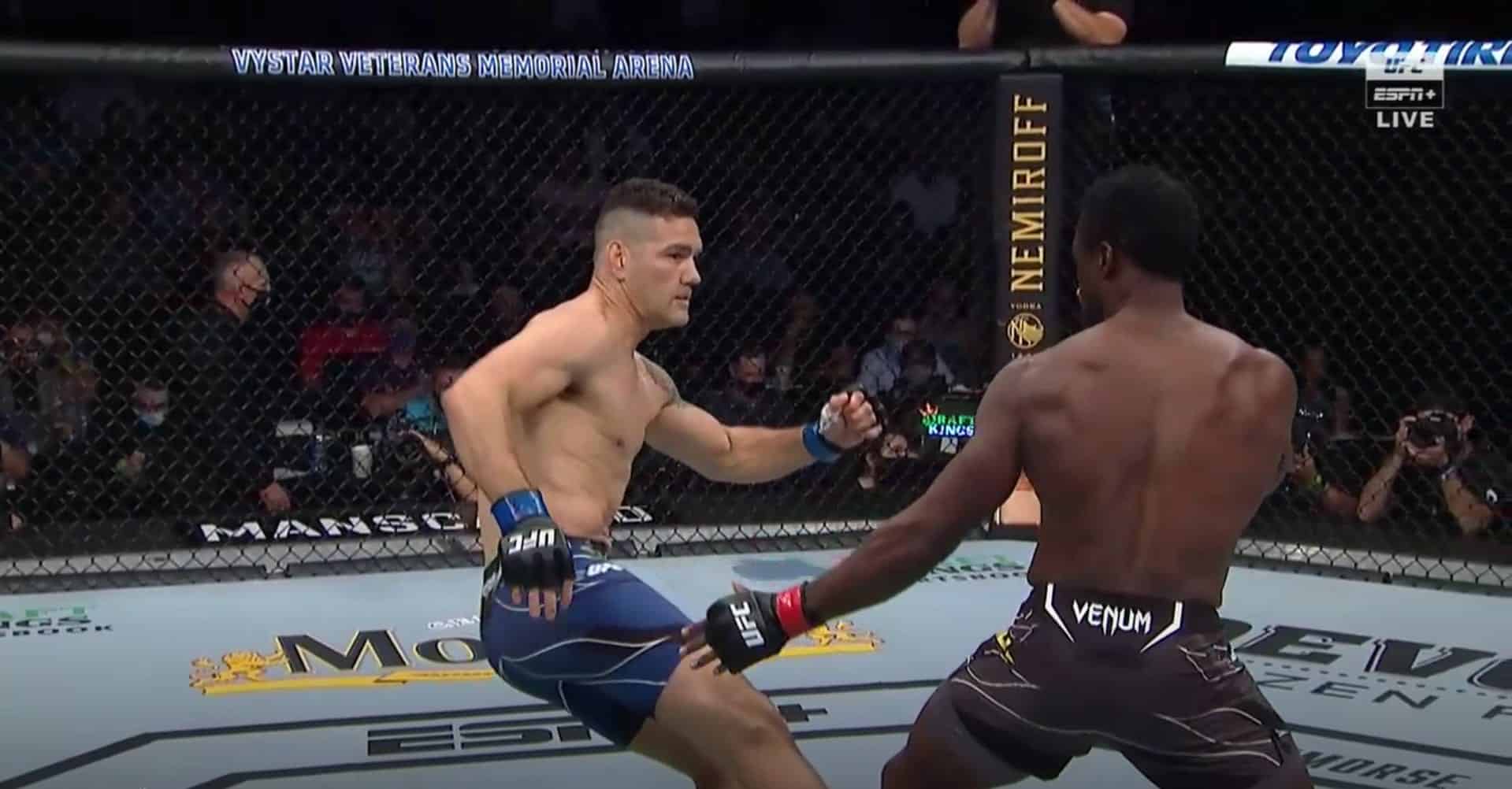 chris weidman leg break pictures