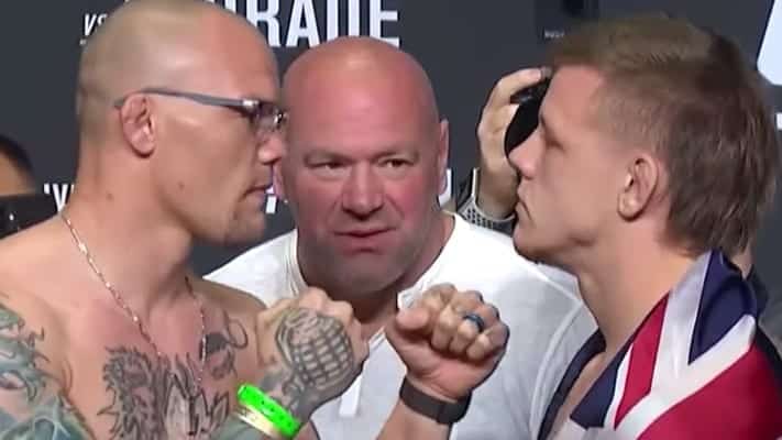 Anthony Smith Gets TKO After Jimmy Crute’s Leg Gives Out – UFC 261 Results